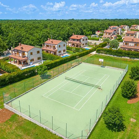 Villa Sonne In Paradis Butkovići エクステリア 写真